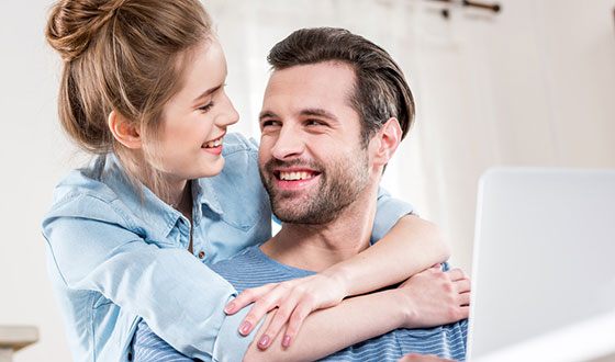 Скорпион и Близнецы постоянно открывают друг в друге что-то новое