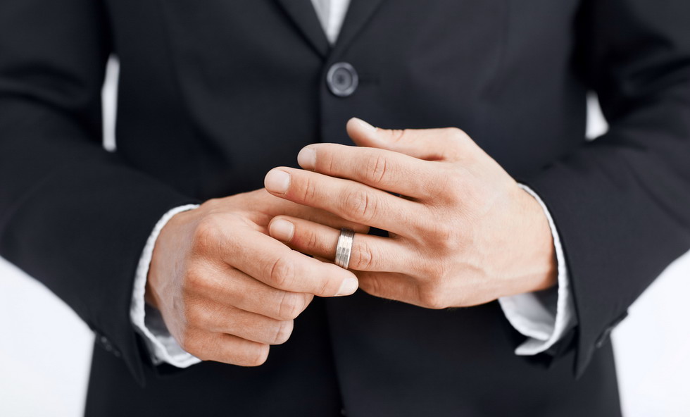 Признаки влюбленности у мужчин: психология состояния влюбленного