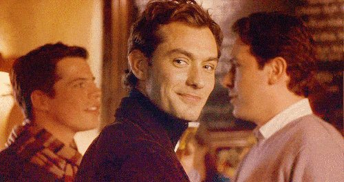 Если мужчине нравится женщина, чем он себя выдает: 40 признаков влюбленности