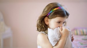 Почему мой ребёнок меня боится?